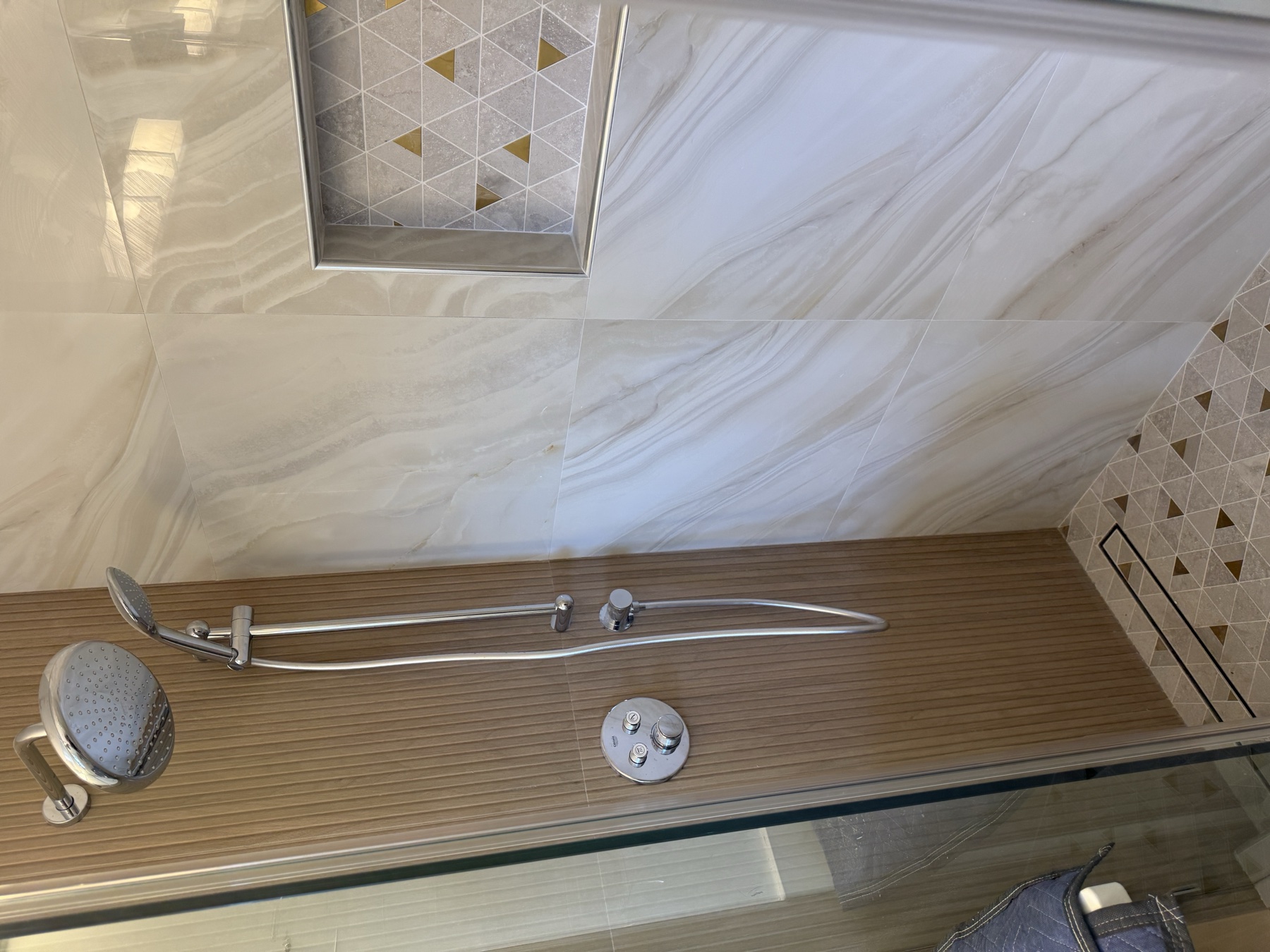 Custom bathroom remodel by Evans Home Remodeling